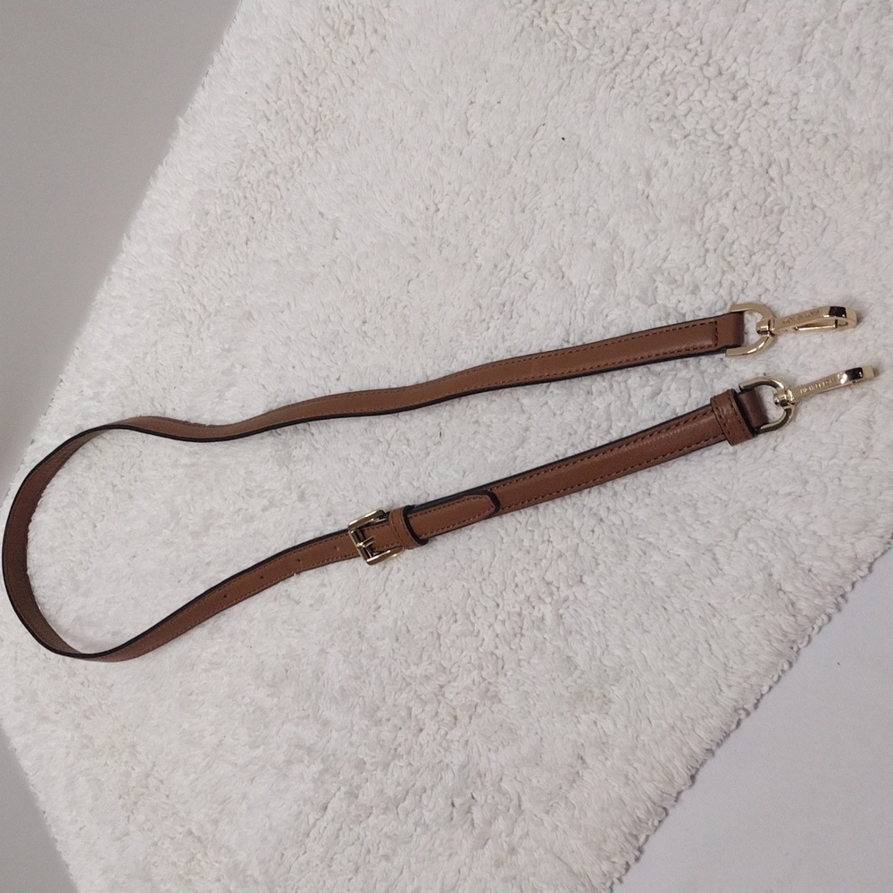Michael Kors Brown 5 Eyelets Adjustable 38 1/2"- 43 1/4" Long x 5/8" Wide #99-31 - Picture 9 of 16